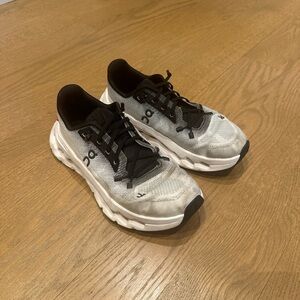 On Cloud Cloudtilt Women’s Sneaker